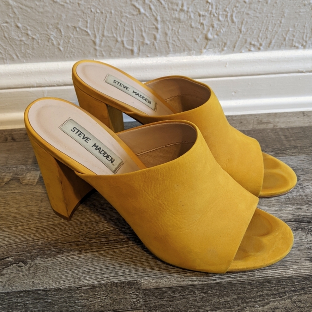 Steve Madden Esmeralda Sandals